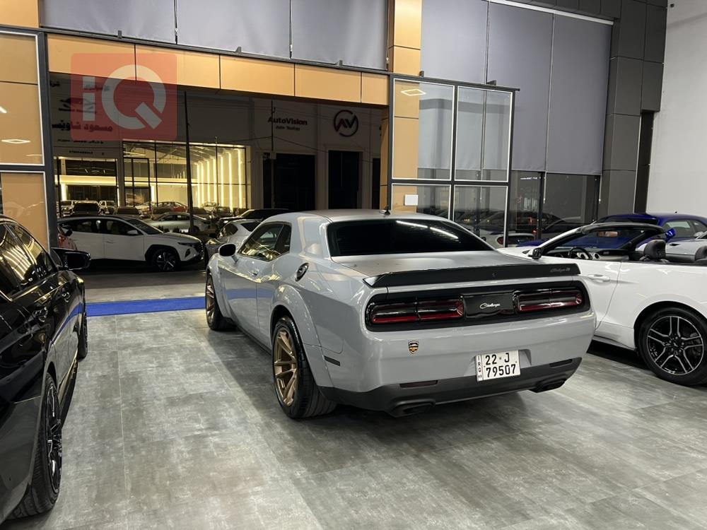 Dodge Challenger